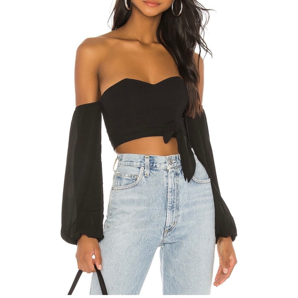 Superdown Maya Crop Top in Black